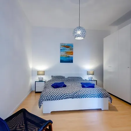 With Stunning Seaviews *