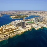 With Stunning Seaviews Appartement *