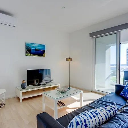 With Stunning Seaviews * Sliema