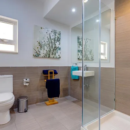 With Stunning Seaviews Sliema