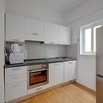 With Stunning Seaviews Appartement *