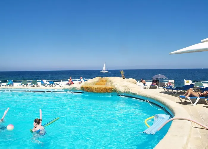 With Stunning Seaviews *