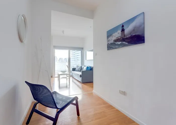 Daire With Stunning Seaviews *