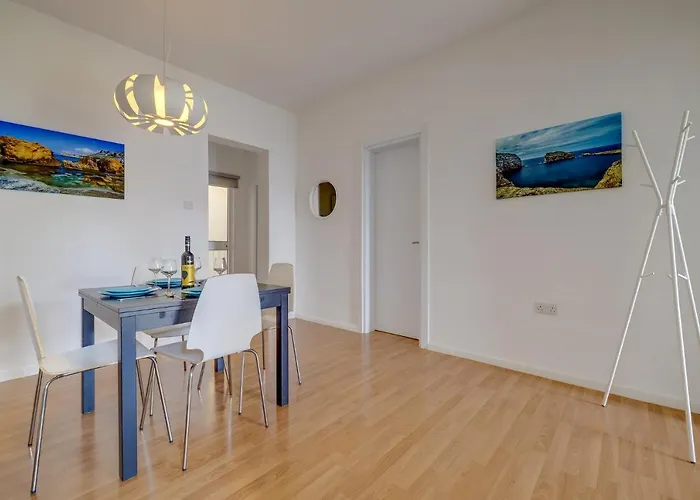 With Stunning Seaviews Sliema